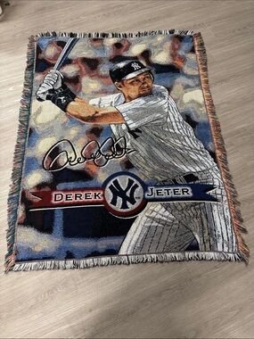 The Northwest Company Derek Jeter New York Yankees Woven Throw Blanket